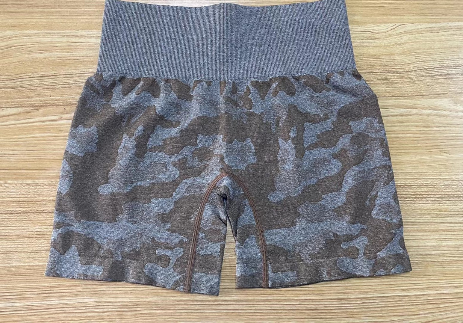 Women's running shorts | NoRideUp